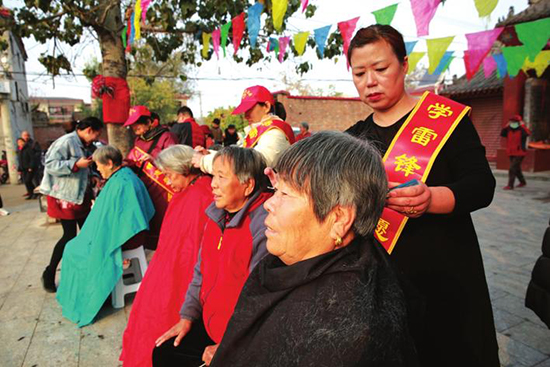 邯鄲叢臺區：200多位老人樂享餃子宴